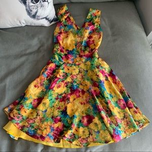 [EUC] Foral Mini Dress